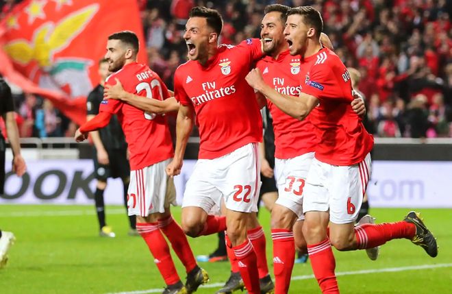 今晨突围战来临；克里夫兰骑士围绕葡超刷新队史纪录；悬念犹存；控场能力受关注的简单介绍